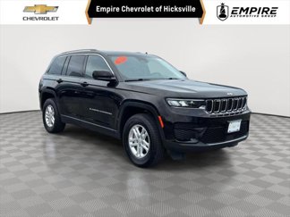 Used 2022 Jeep Grand Cherokee Laredo w/ Luxury Tech Group I image 1