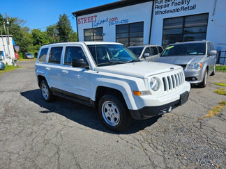 Used 2014 Jeep Patriot Sport w/ Power Value Group image 1