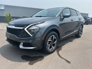 Used 2023 Kia Sportage LX image 1