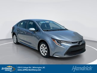 Used 2022 Toyota Corolla LE image 1
