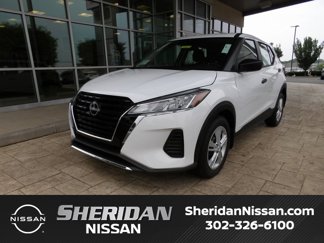 New 2025 Nissan Kicks Play S image 1