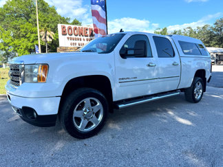 Used 2011 GMC Sierra 2500 Denali image 1