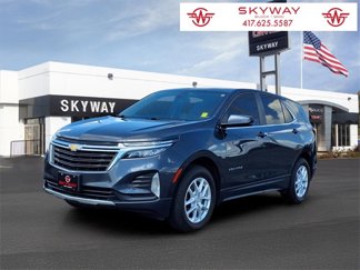 Used 2023 Chevrolet Equinox LT image 1