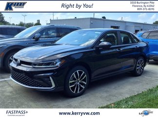 New 2025 Volkswagen Jetta SE image 1