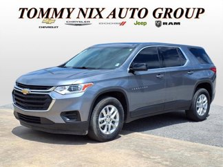 Used 2020 Chevrolet Traverse LS image 1