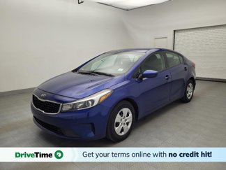 Used 2017 Kia Forte LX image 1