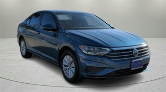 Used 2020 Volkswagen Jetta S w/ Driver Assistance Package image 1