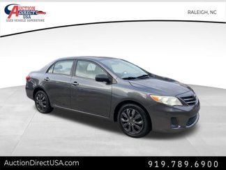 Used 2013 Toyota Corolla LE image 1