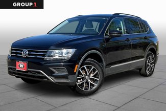 Used 2021 Volkswagen Tiguan SE image 1
