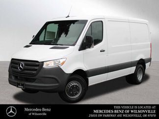 Used 2024 Mercedes-Benz Sprinter 4500 image 1