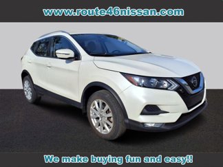 Used 2022 Nissan Rogue Sport SV image 1