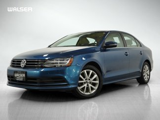 Used 2017 Volkswagen Jetta SE image 1