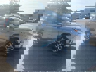 Used 2020 Toyota RAV4 XLE Premium image 1