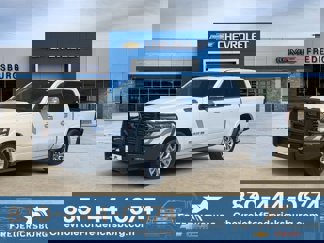 Used 2019 RAM 1500 Limited image 1