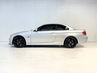 Used 2012 BMW 335i Convertible image 1