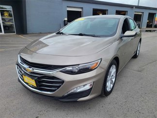 Used 2022 Chevrolet Malibu LT image 1