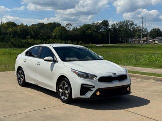 Used 2020 Kia Forte LXS image 1