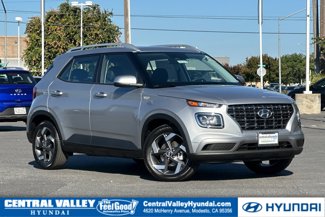 New 2025 Hyundai Venue SEL image 1