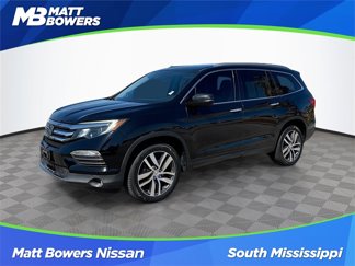Used 2017 Honda Pilot Touring image 1