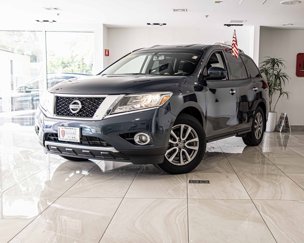 Used 2015 Nissan Pathfinder SV w/ Trailer Tow Package image 1