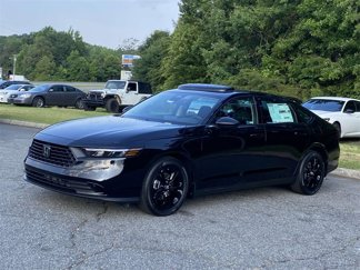 New 2025 Honda Accord SE image 1