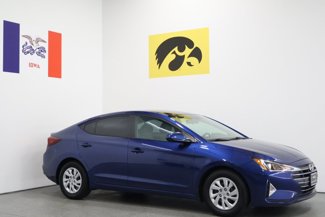 Used 2020 Hyundai Elantra SE image 1