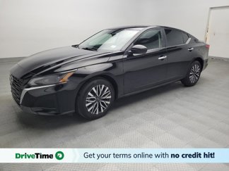 Used 2023 Nissan Altima 2.5 SV image 1