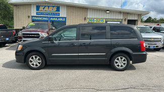 Used 2012 Chrysler Town & Country Touring w/ Entertainment Group #1 image 1
