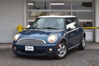 Used 2009 MINI Cooper Hardtop w/ Premium Pkg image 1