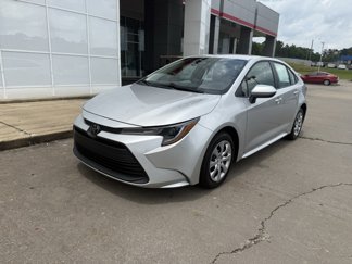 Used 2025 Toyota Corolla LE image 1
