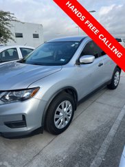 Used 2017 Nissan Rogue S image 1