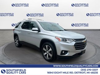 Used 2018 Chevrolet Traverse LT image 1