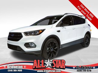 Used 2018 Ford Escape SE w/ SE Sync 3 Package image 1