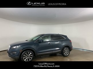 Used 2019 Lincoln MKC Reserve image 1