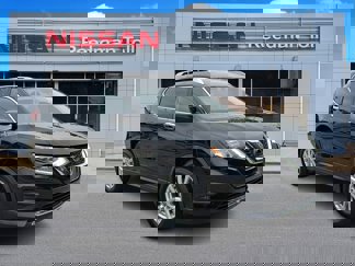 Used 2019 Nissan Rogue SV image 1