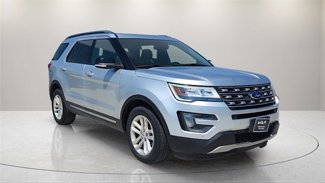 Used 2016 Ford Explorer XLT w/ Equipment Group 202A image 1
