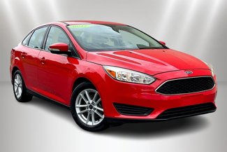 Used 2017 Ford Focus SE image 1