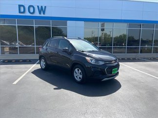 Used 2021 Chevrolet Trax LT image 1