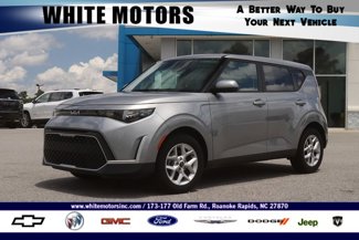 Used 2024 Kia Soul LX w/ Option Group 015 image 1