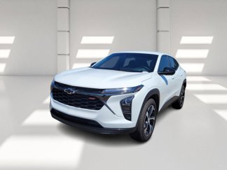 Used 2024 Chevrolet Trax RS w/ Driver Confidence Package image 1