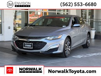 Used 2025 Chevrolet Malibu RS image 1