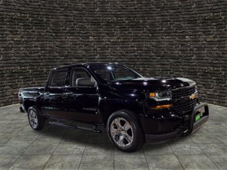 Used 2018 Chevrolet Silverado 1500 Custom w/ Custom Value Package image 1