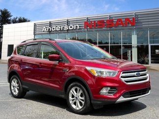 Used 2018 Ford Escape SE w/ SE Sync 3 Package image 1