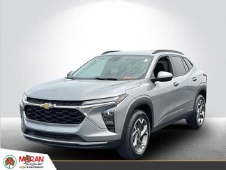 Used 2024 Chevrolet Trax LT image 1