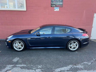 Used 2011 Porsche Panamera 4 image 1