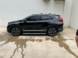 Used 2018 Honda CR-V Touring image 1