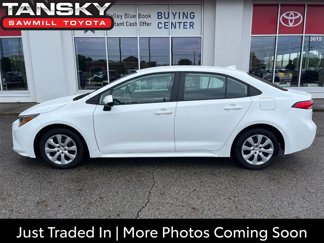 Used 2021 Toyota Corolla LE image 1