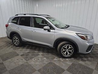 Used 2019 Subaru Forester Premium w/ All-Weather Package image 1