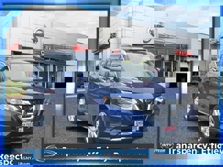 Used 2020 Nissan Rogue SV image 1
