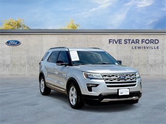 Certified 2018 Ford Explorer XLT w/ Equipment Group 201A image 1